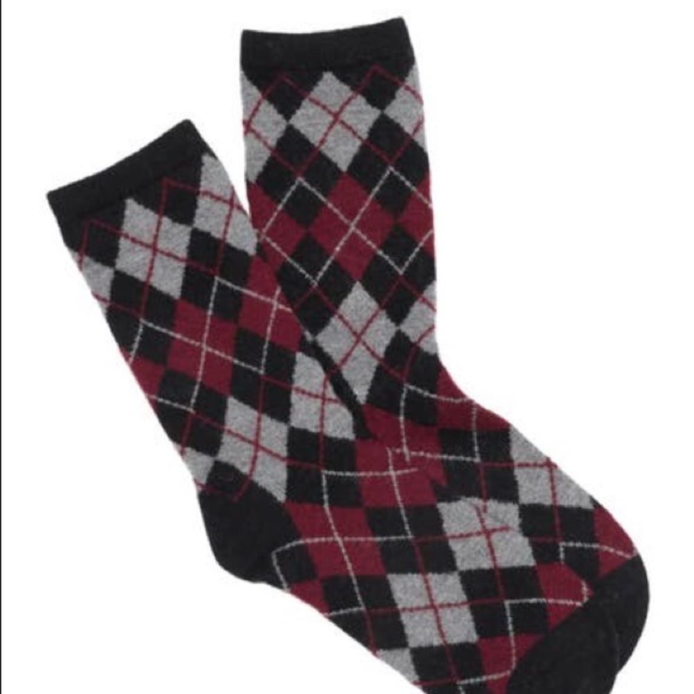 MEMOI CASHMERE BLEND SOCKS DIAMOND PATTERN BLACK RED GREY NWT